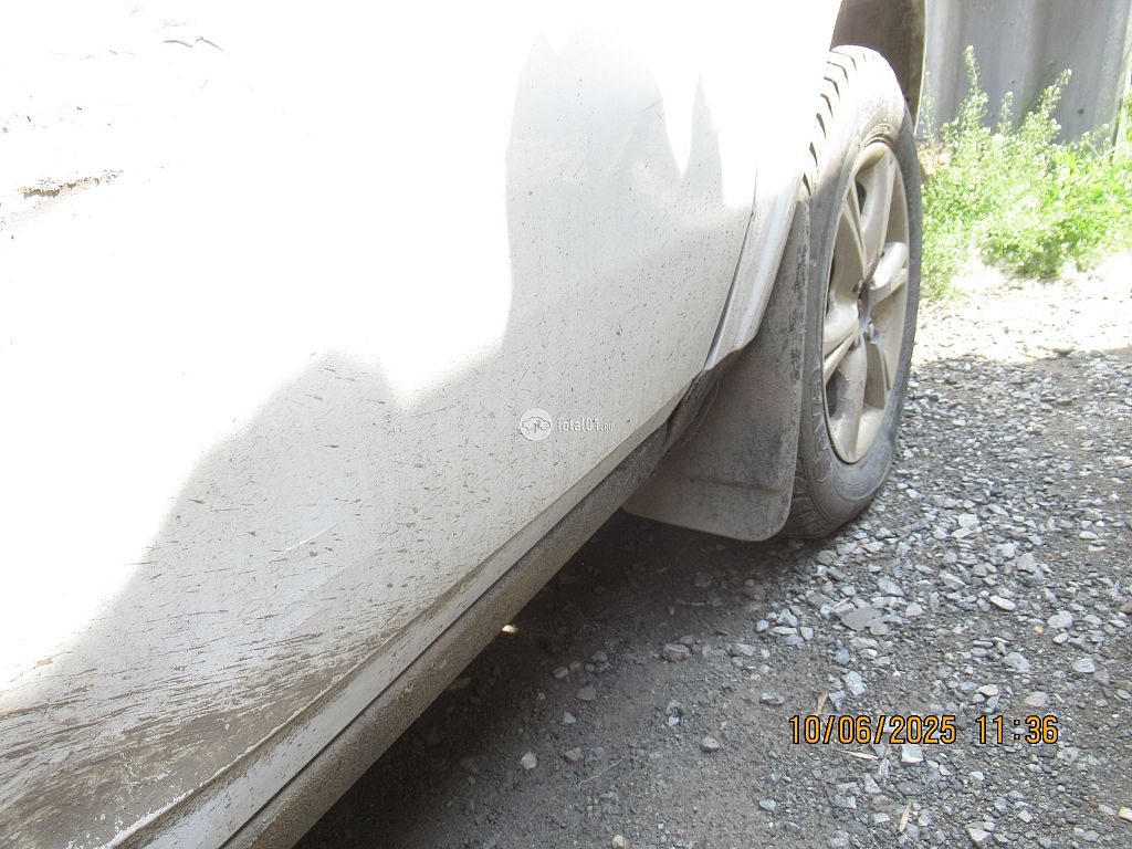 Фото Nissan Rasheen 40