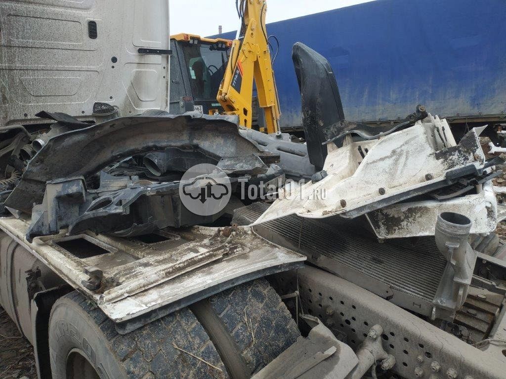 Фото Mercedes-Benz Actros 1845 28