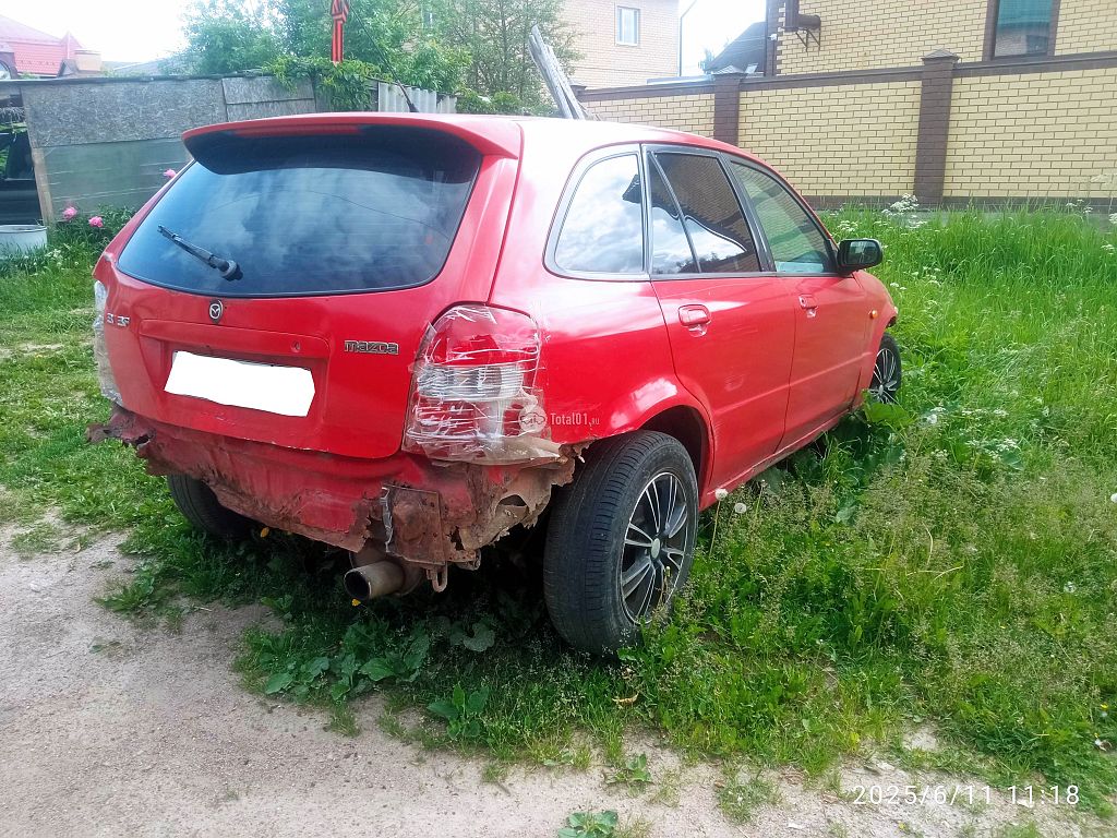 Фото Mazda 323 6