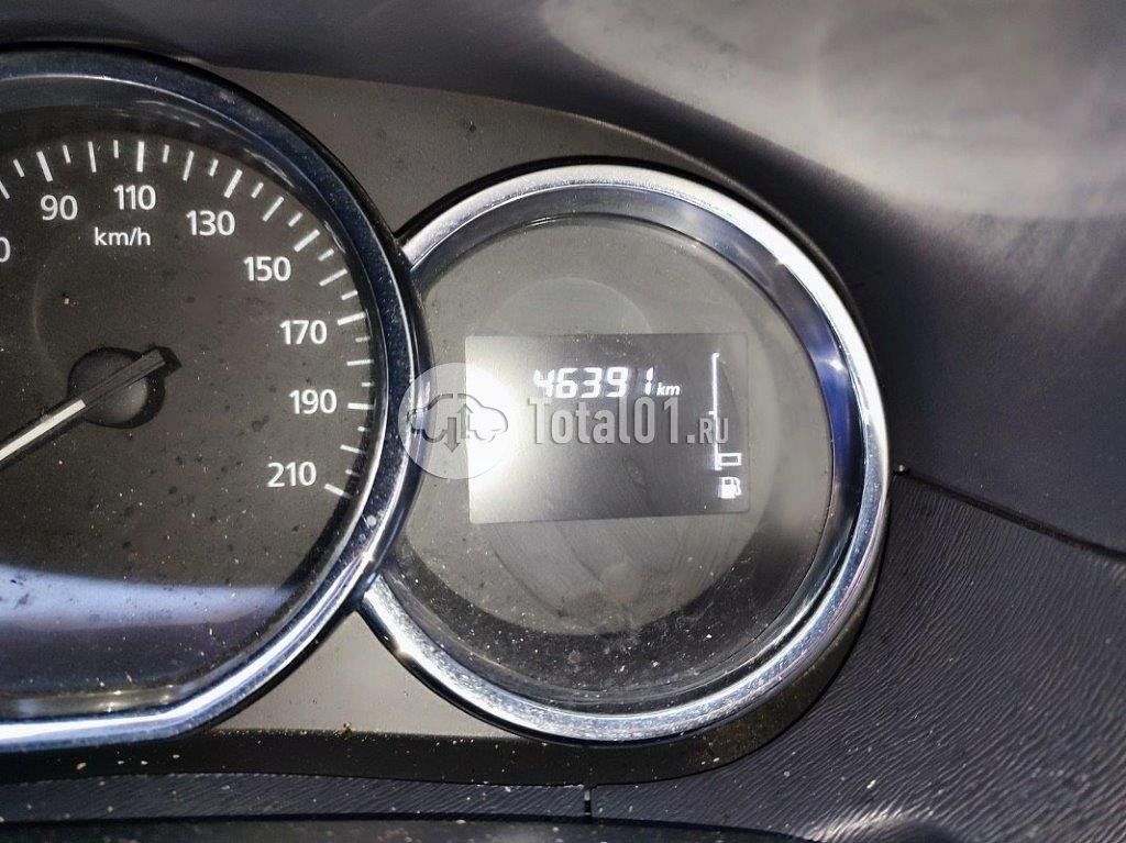 Фото Nissan Terrano 136
