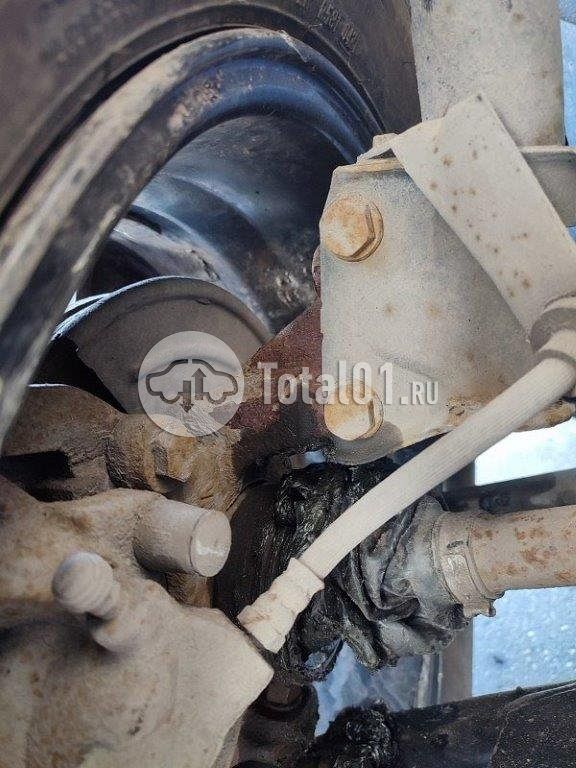 Фото Nissan Terrano 300