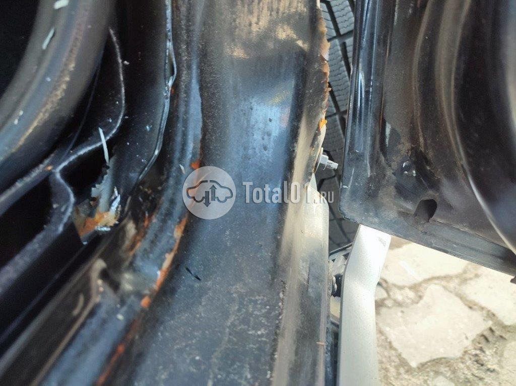 Фото Nissan Terrano 350