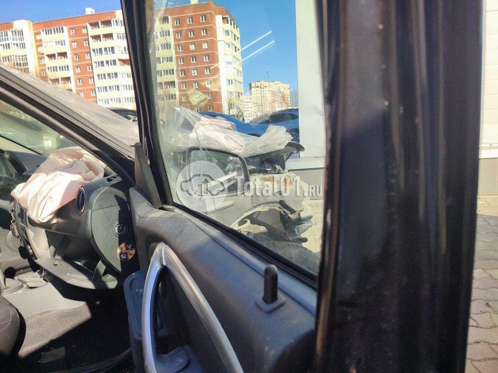 Фото Nissan Terrano 408