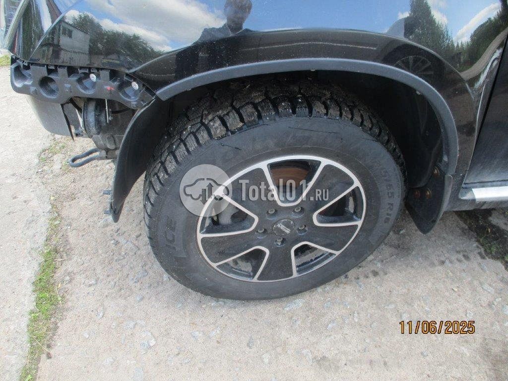 Фото Nissan Terrano 428