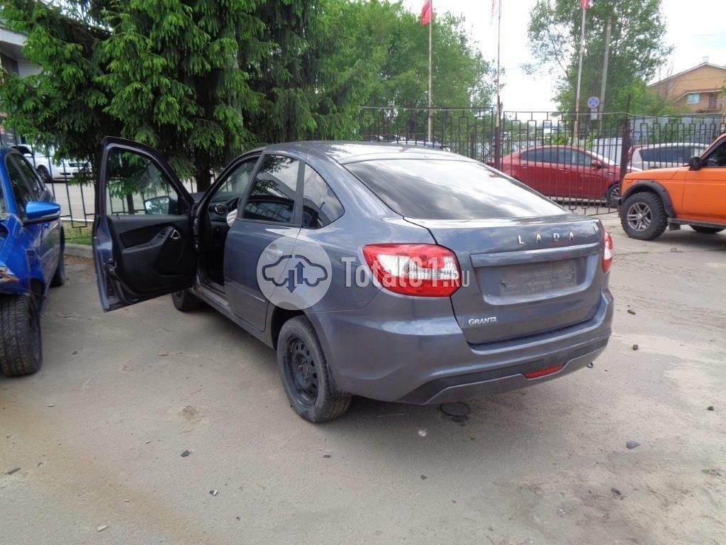 Фото ВАЗ (LADA) Granta 10