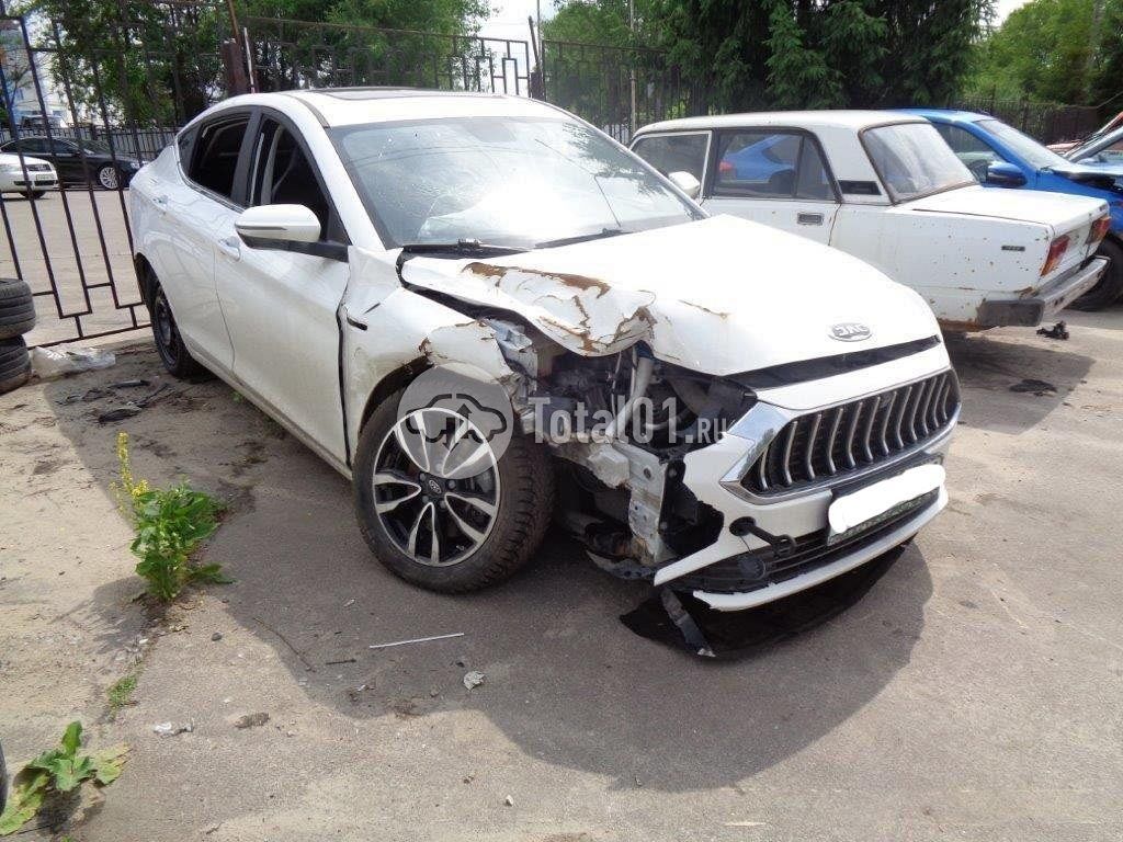 Фото JAC J7 10