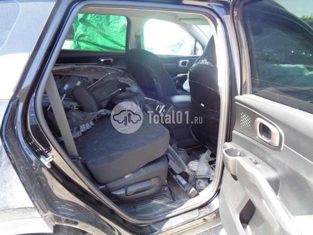 Фото KIA Sorento 16