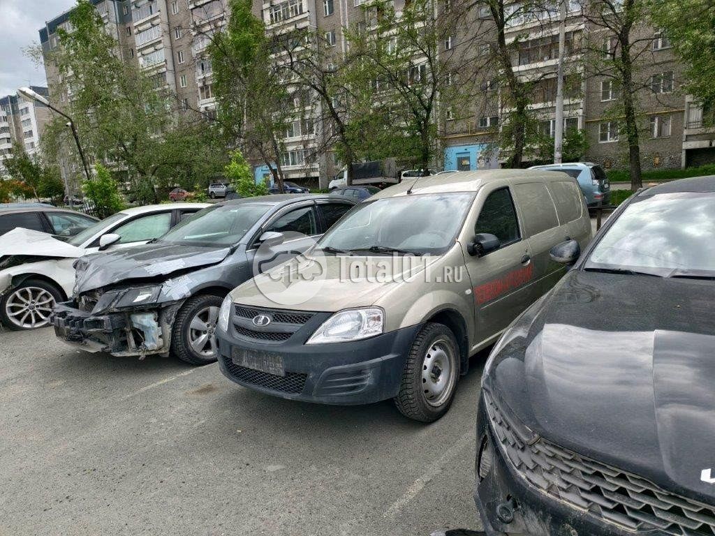 Фото ВАЗ (LADA) Largus 80