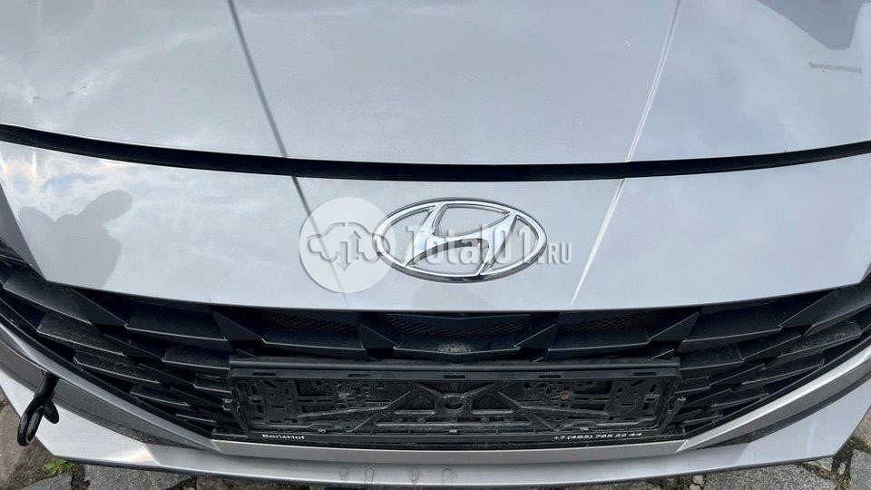 Фото Hyundai Elantra 6