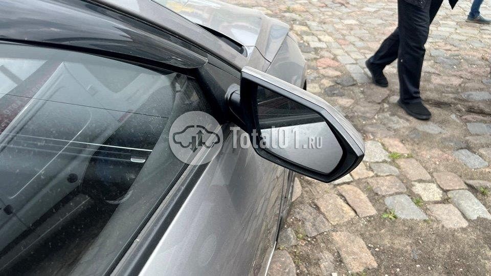 Фото Hyundai Elantra 66