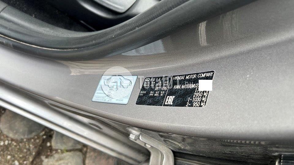 Фото Hyundai Elantra 70