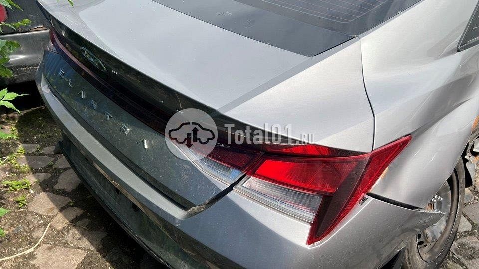 Фото Hyundai Elantra 84