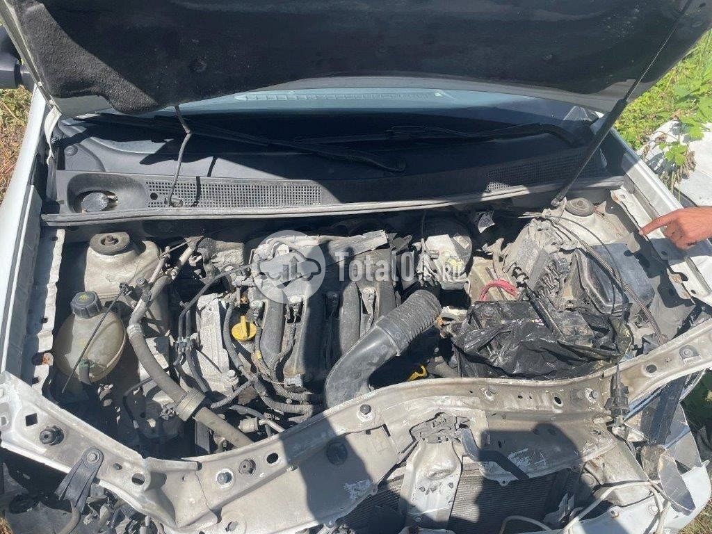 Фото Renault Logan 18