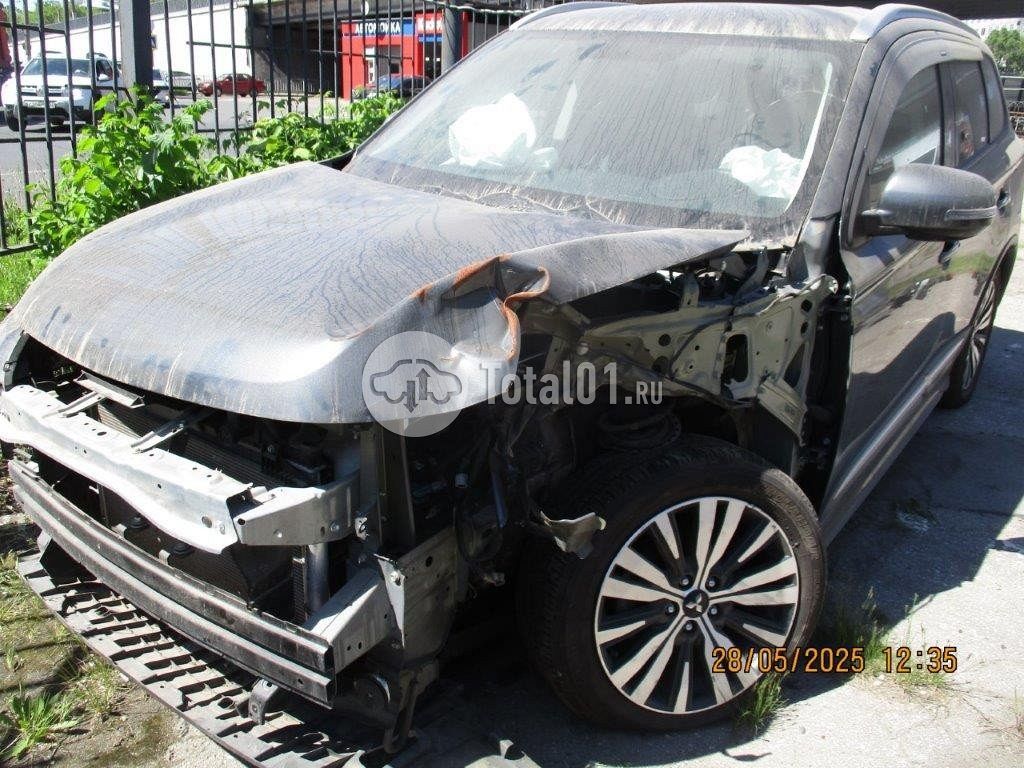Фото Mitsubishi Outlander 116