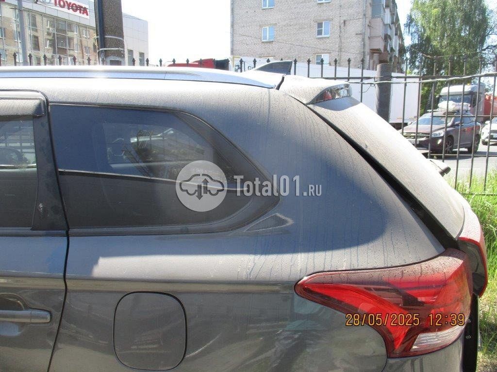 Фото Mitsubishi Outlander 212