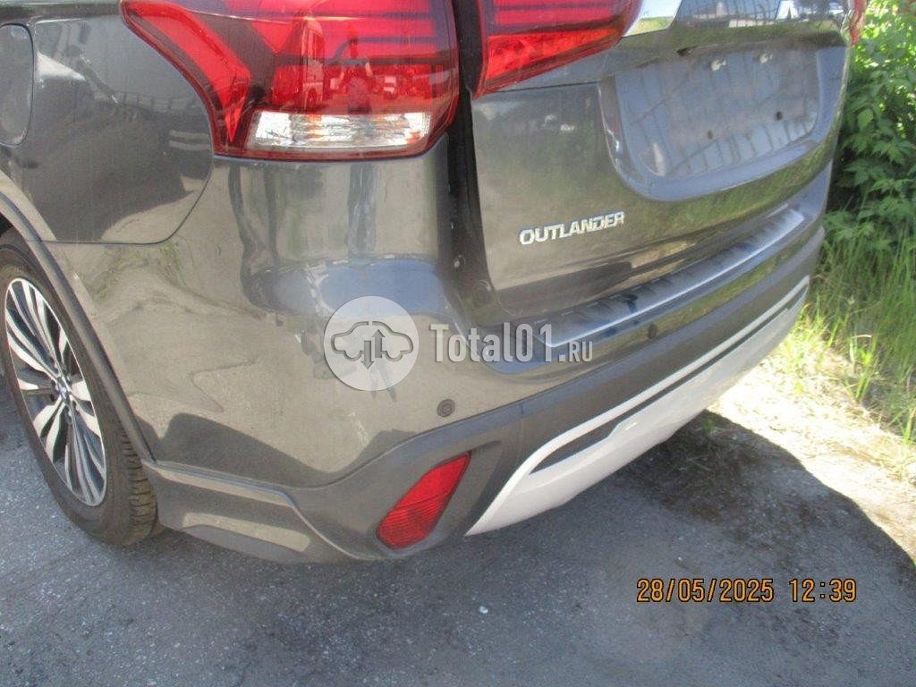 Фото Mitsubishi Outlander 220
