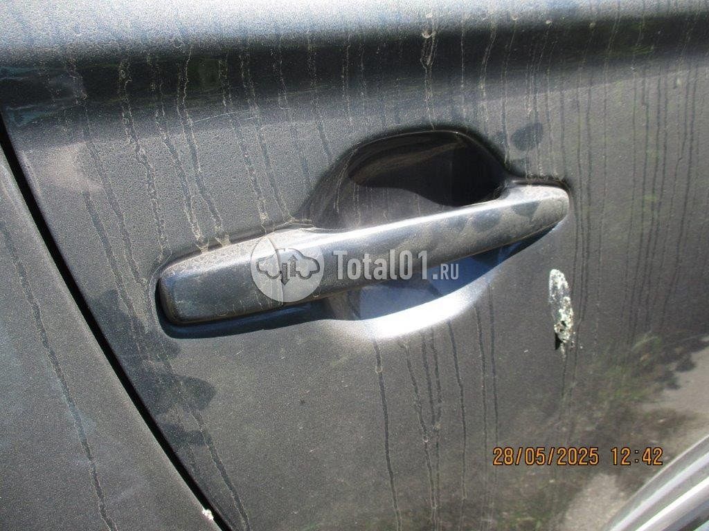 Фото Mitsubishi Outlander 282
