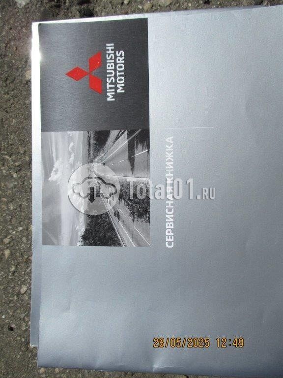 Фото Mitsubishi Outlander 402