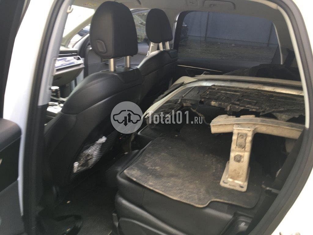 Фото Audi Q7 126