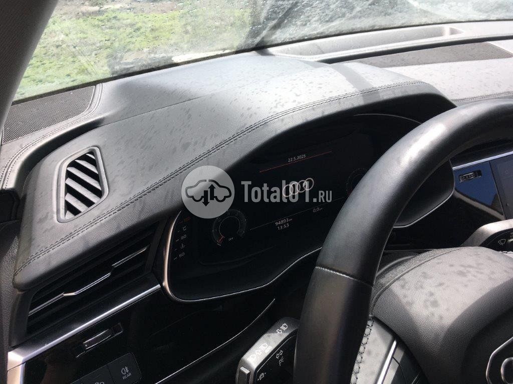 Фото Audi Q7 162
