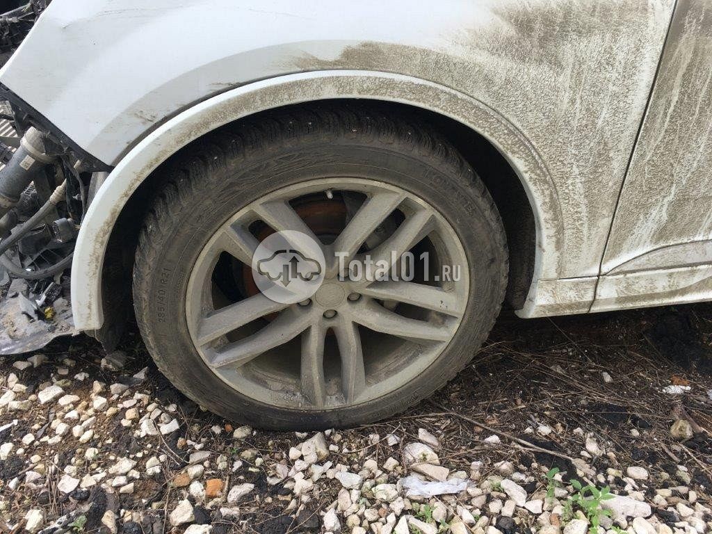 Фото Audi Q7 176