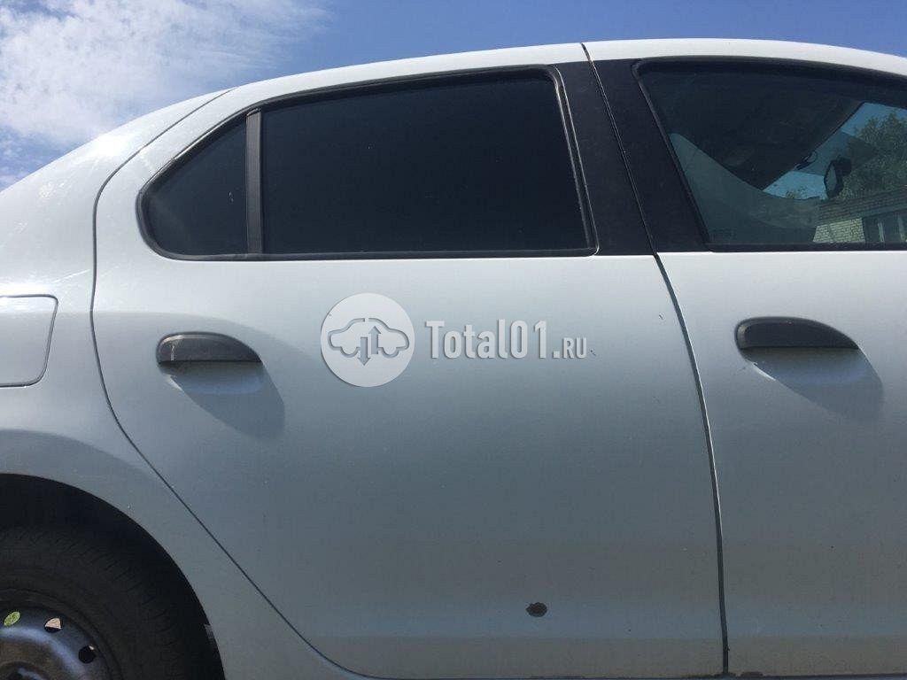 Фото Renault Logan 32