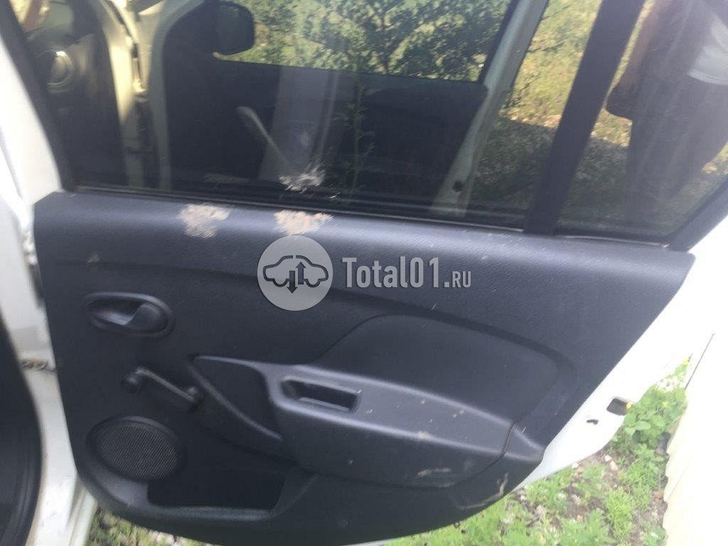 Фото Renault Logan 112