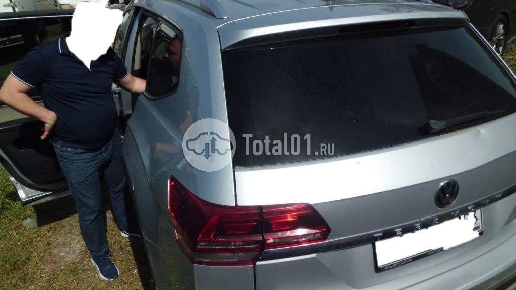Фото Volkswagen Teramont 4