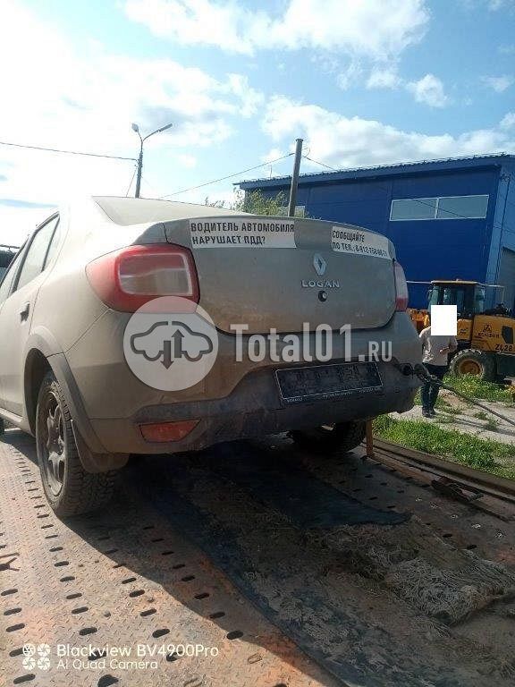 Фото Renault Logan 12