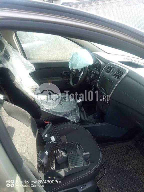 Фото Renault Logan 20