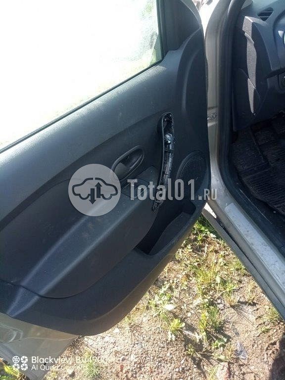 Фото Renault Logan 44