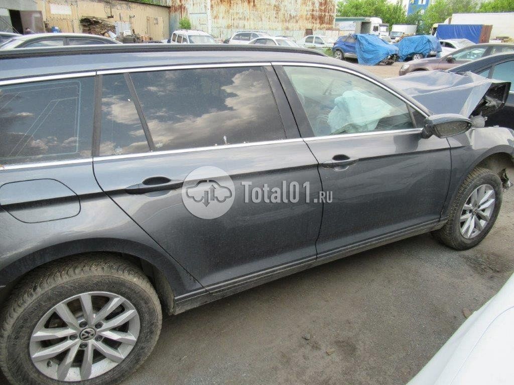 Фото Volkswagen Passat 18