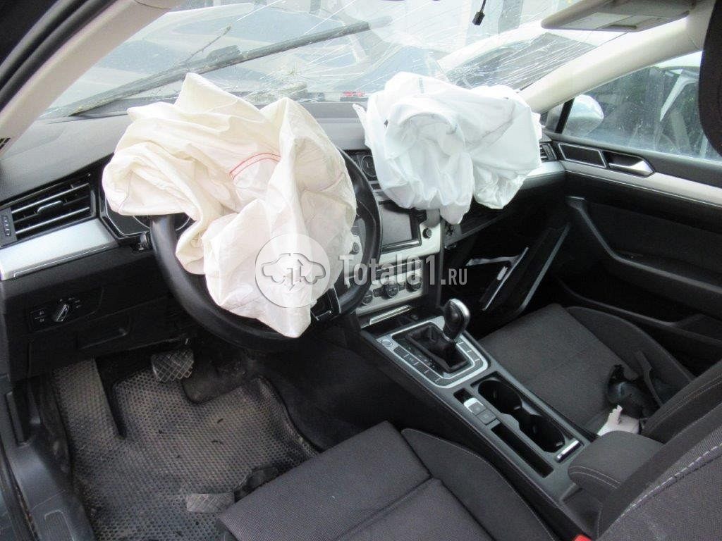Фото Volkswagen Passat 50