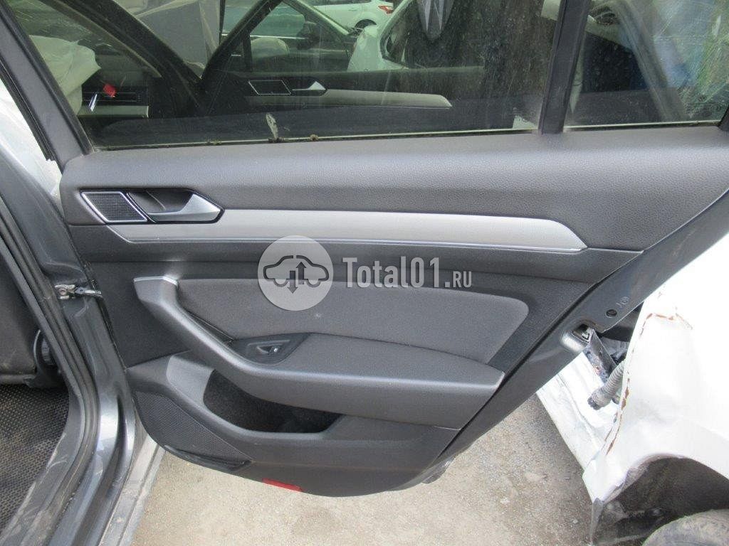 Фото Volkswagen Passat 72