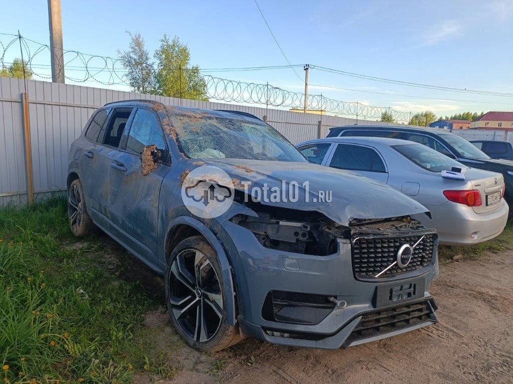 Фото Volvo XC90 2