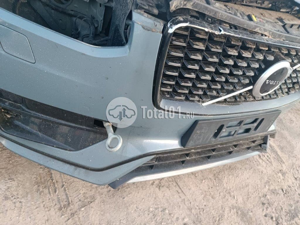 Фото Volvo XC90 10