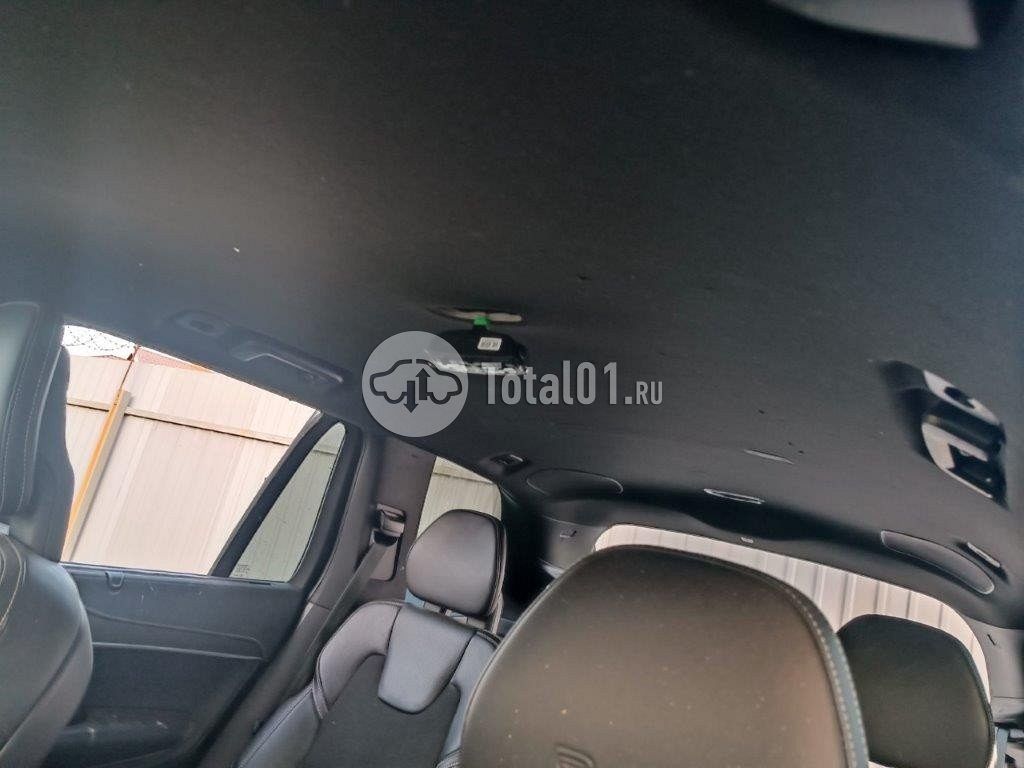 Фото Volvo XC90 110