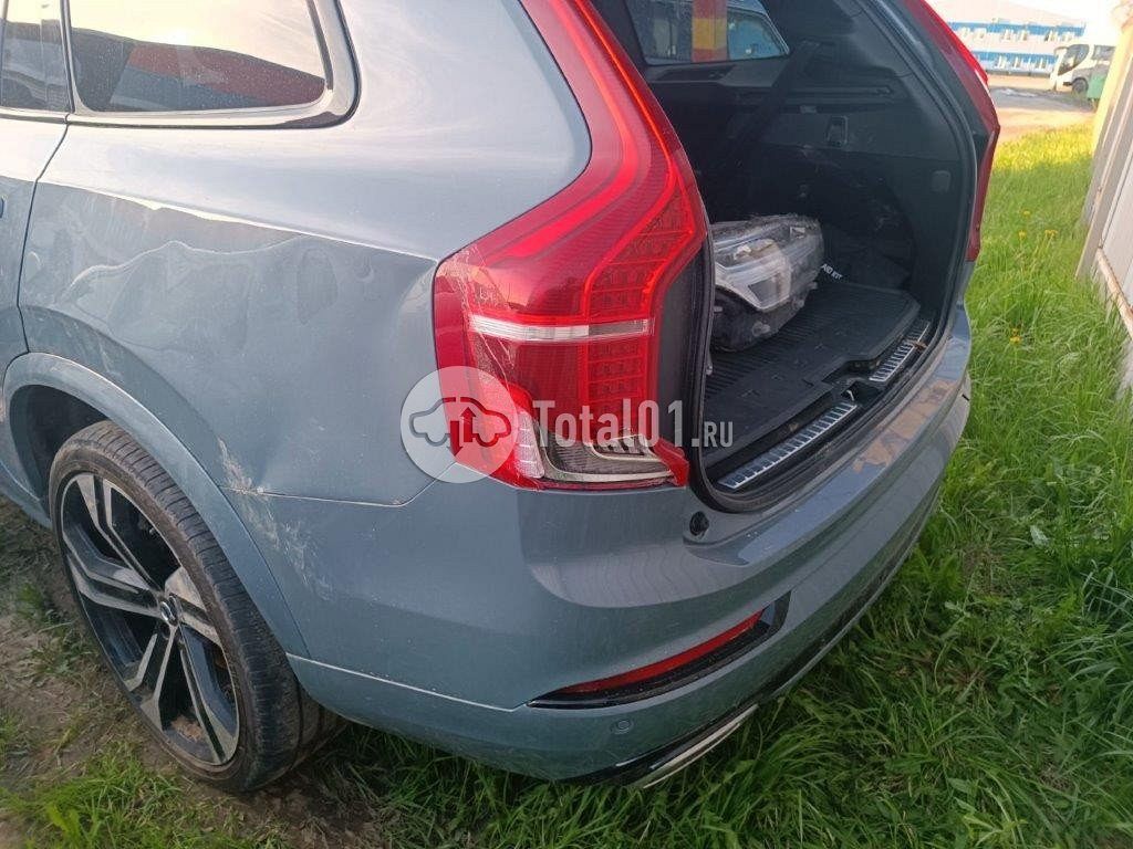 Фото Volvo XC90 124