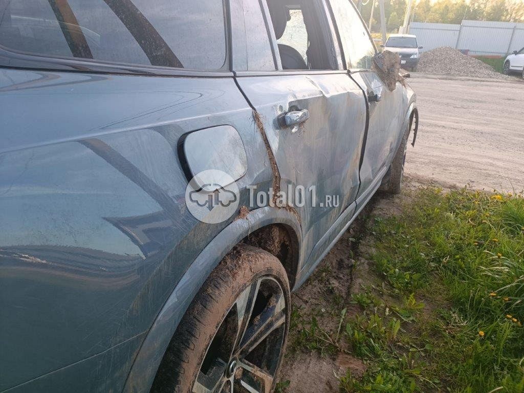 Фото Volvo XC90 150