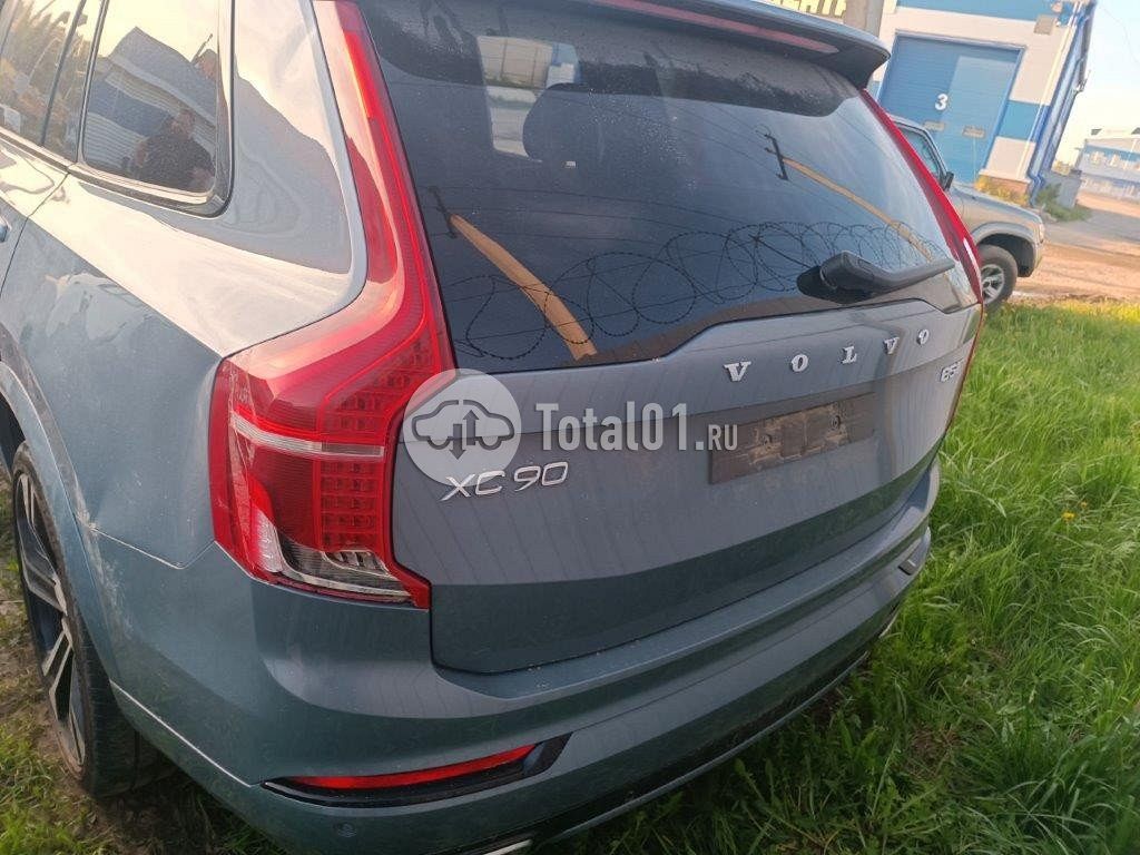 Фото Volvo XC90 186