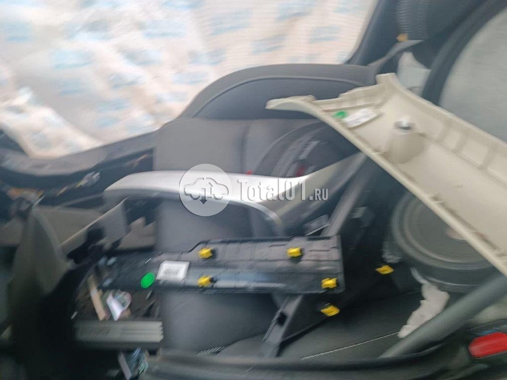 Фото Geely Atlas Pro 100