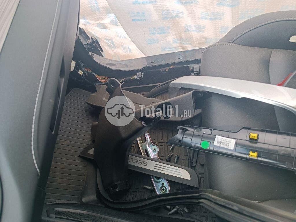 Фото Geely Atlas Pro 104