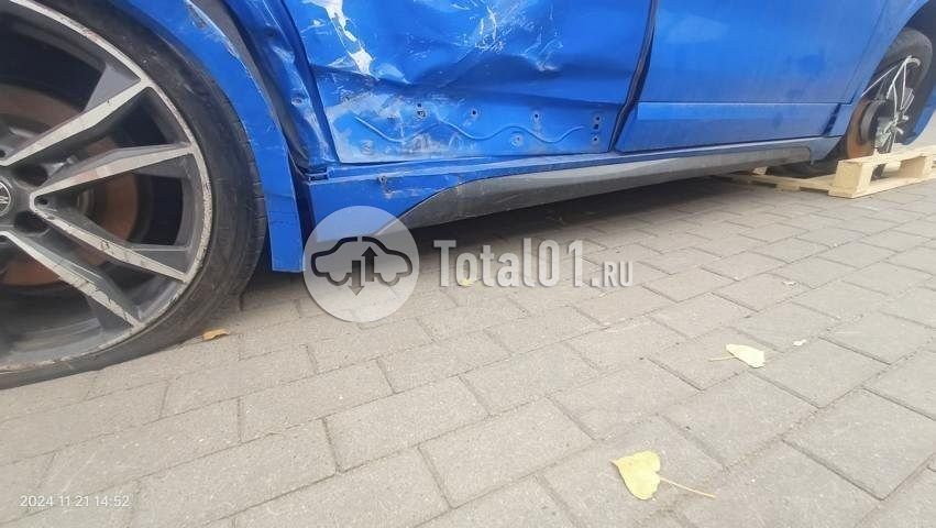 Фото BMW X2 384