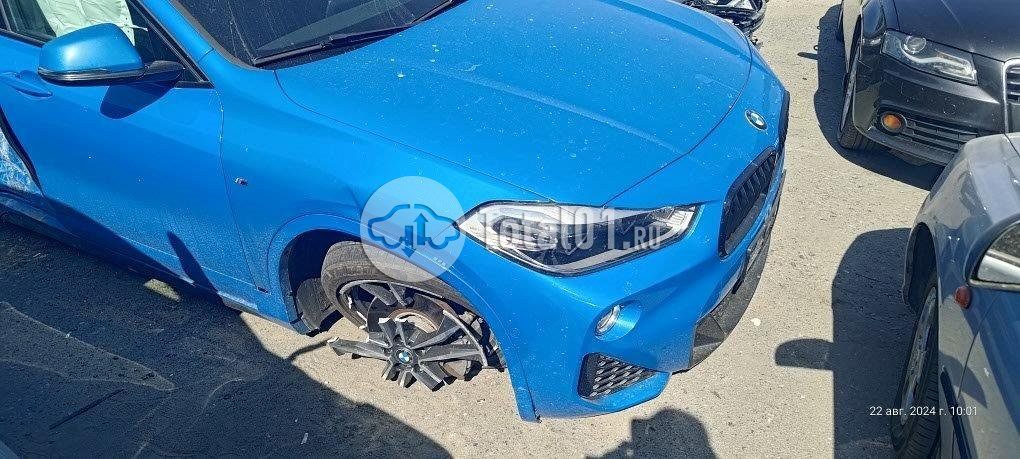 Фото BMW X2 652