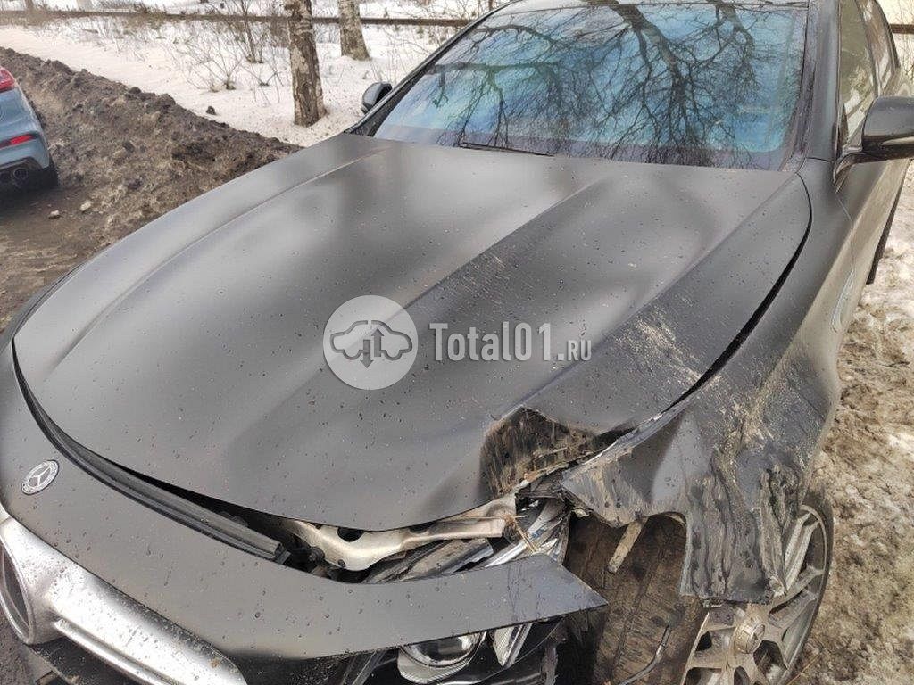 Фото Mercedes-Benz E-класс AMG 22