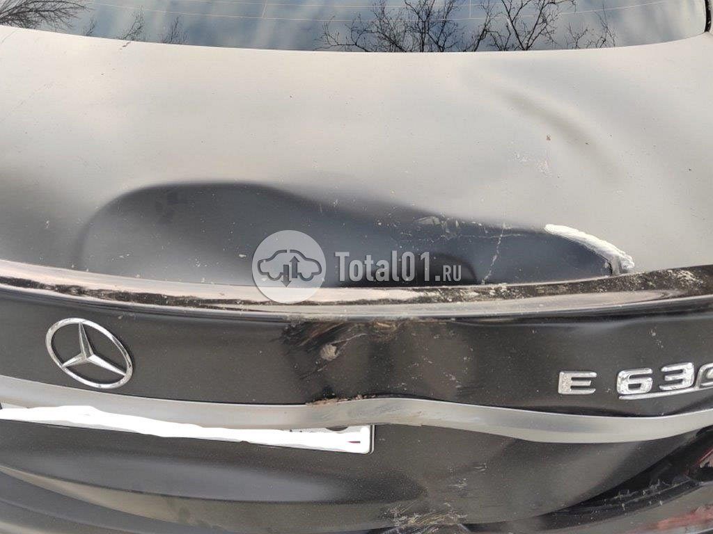 Фото Mercedes-Benz E-класс AMG 50