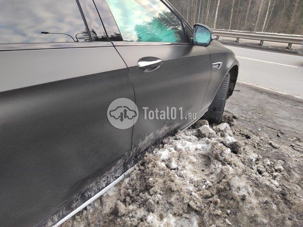 Фото Mercedes-Benz E-класс AMG 68