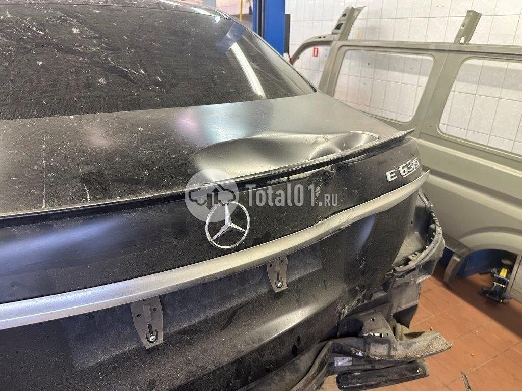Фото Mercedes-Benz E-класс AMG 290