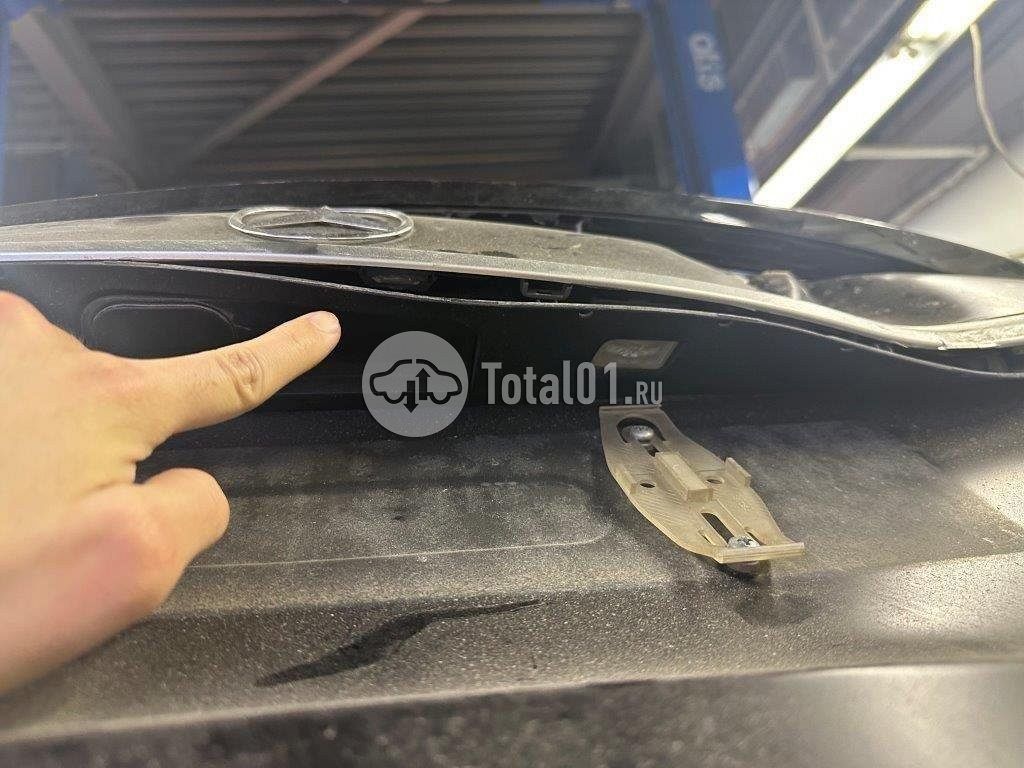 Фото Mercedes-Benz E-класс AMG 296