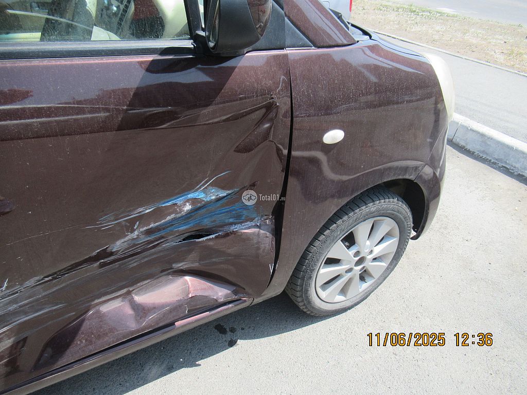 Фото Nissan Moco 26
